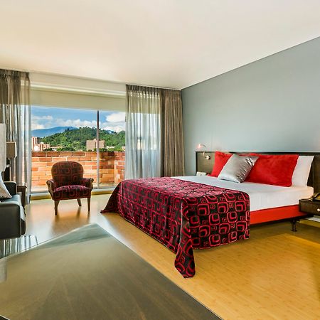 Hotel Egina Medellin Bagian luar foto