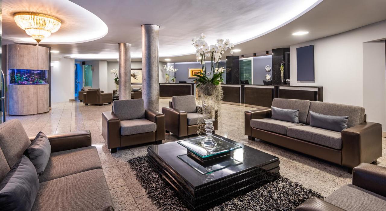 Hotel Egina Medellin Bagian luar foto