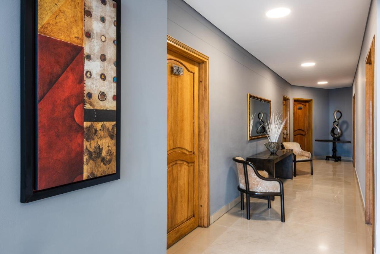 Hotel Egina Medellin Bagian luar foto