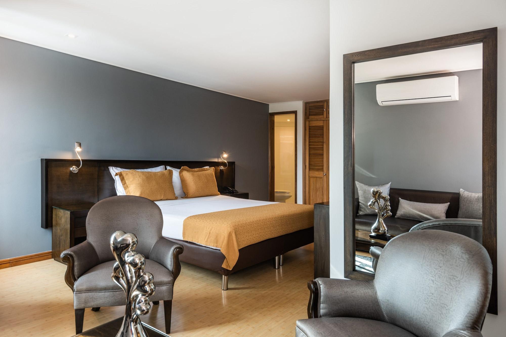 Hotel Egina Medellin Bagian luar foto