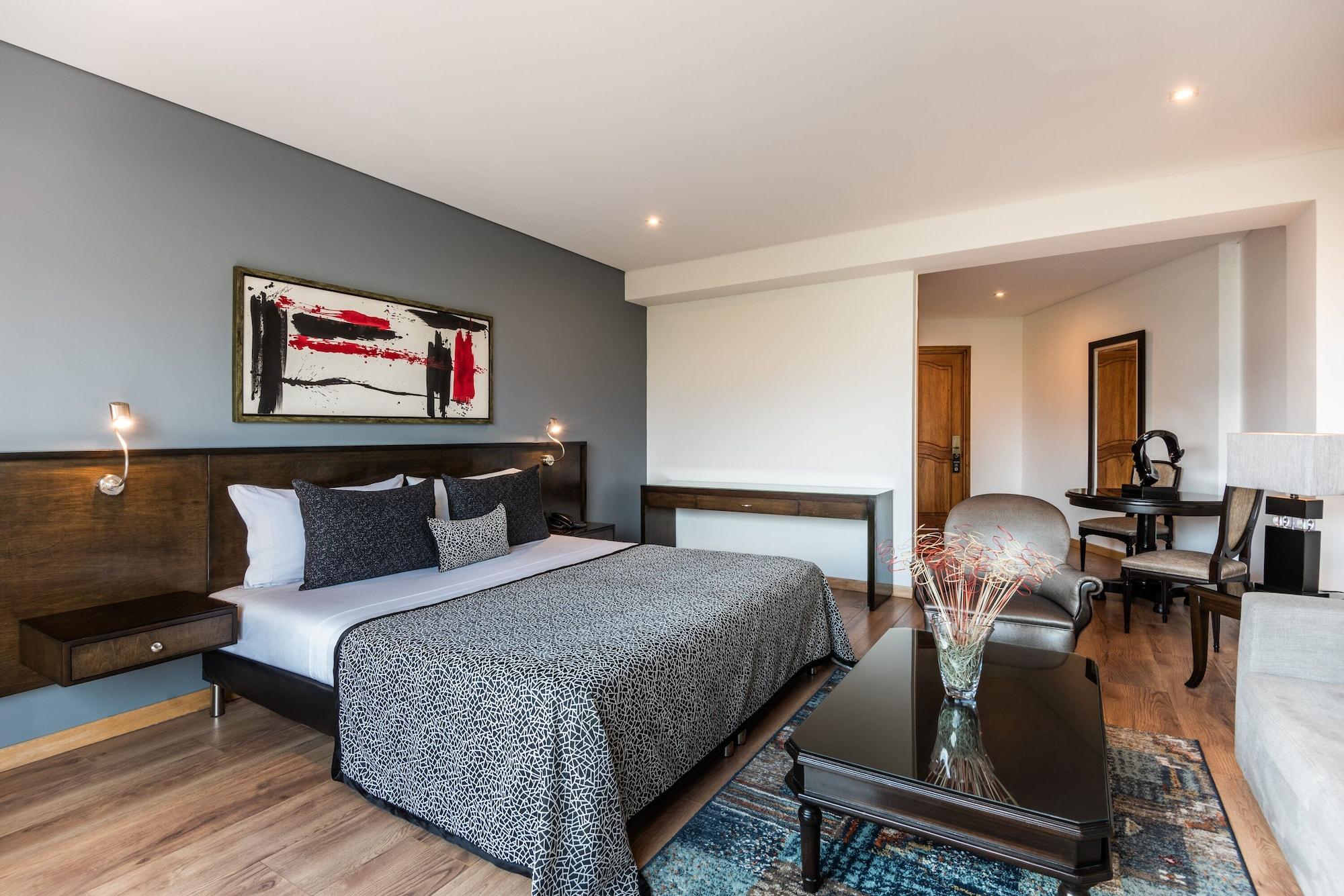 Hotel Egina Medellin Bagian luar foto