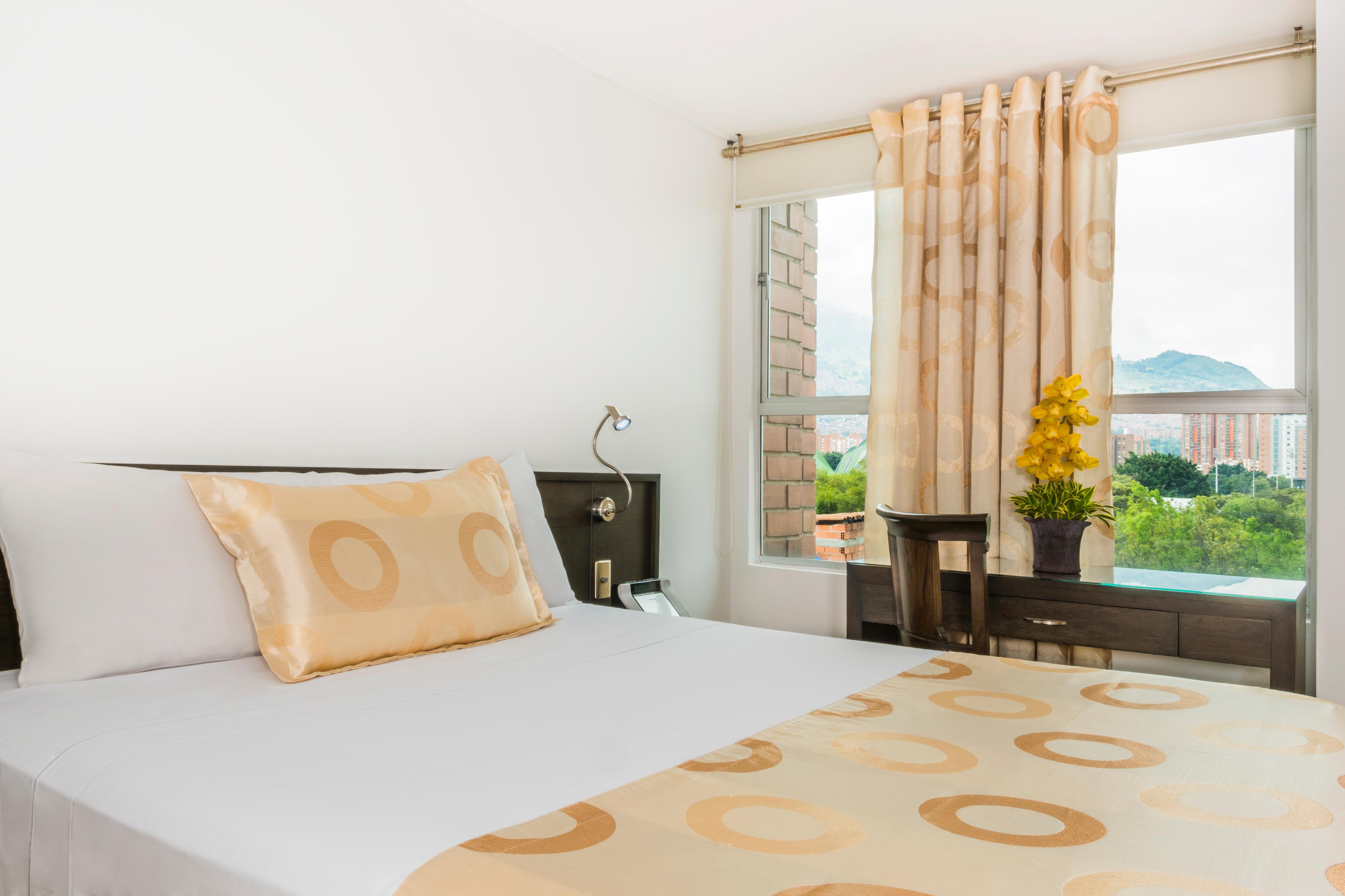 Hotel Egina Medellin Bagian luar foto