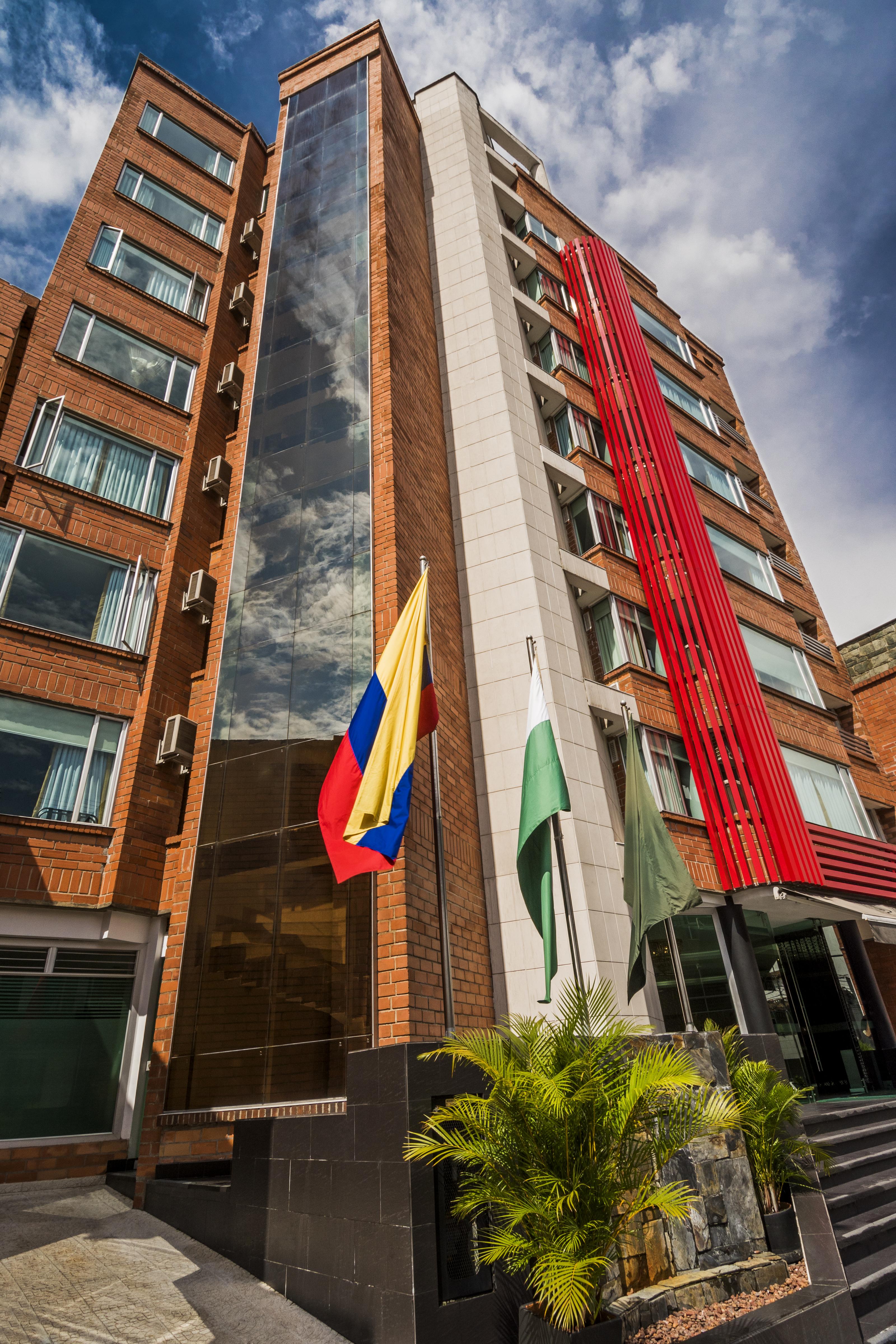 Hotel Egina Medellin Bagian luar foto